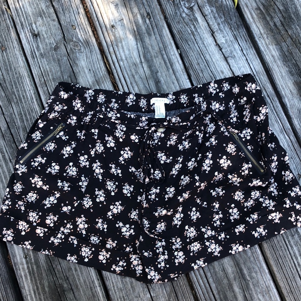 Black and Tan floral shorts elastic with zipper